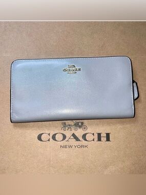 COACH Slim Wallet Smooth Calf Leather Gray w Gold Hardware AUTHENTIC